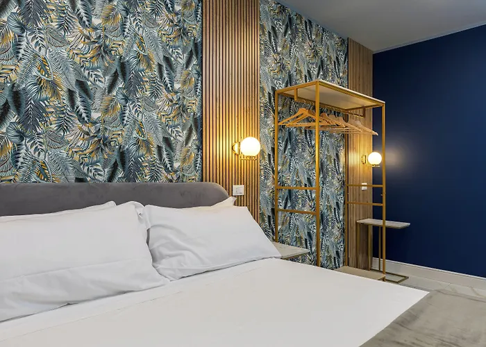 Naif Отель типа 